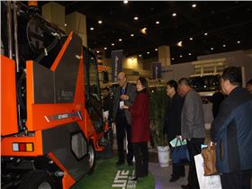 扫路机同辉汽车